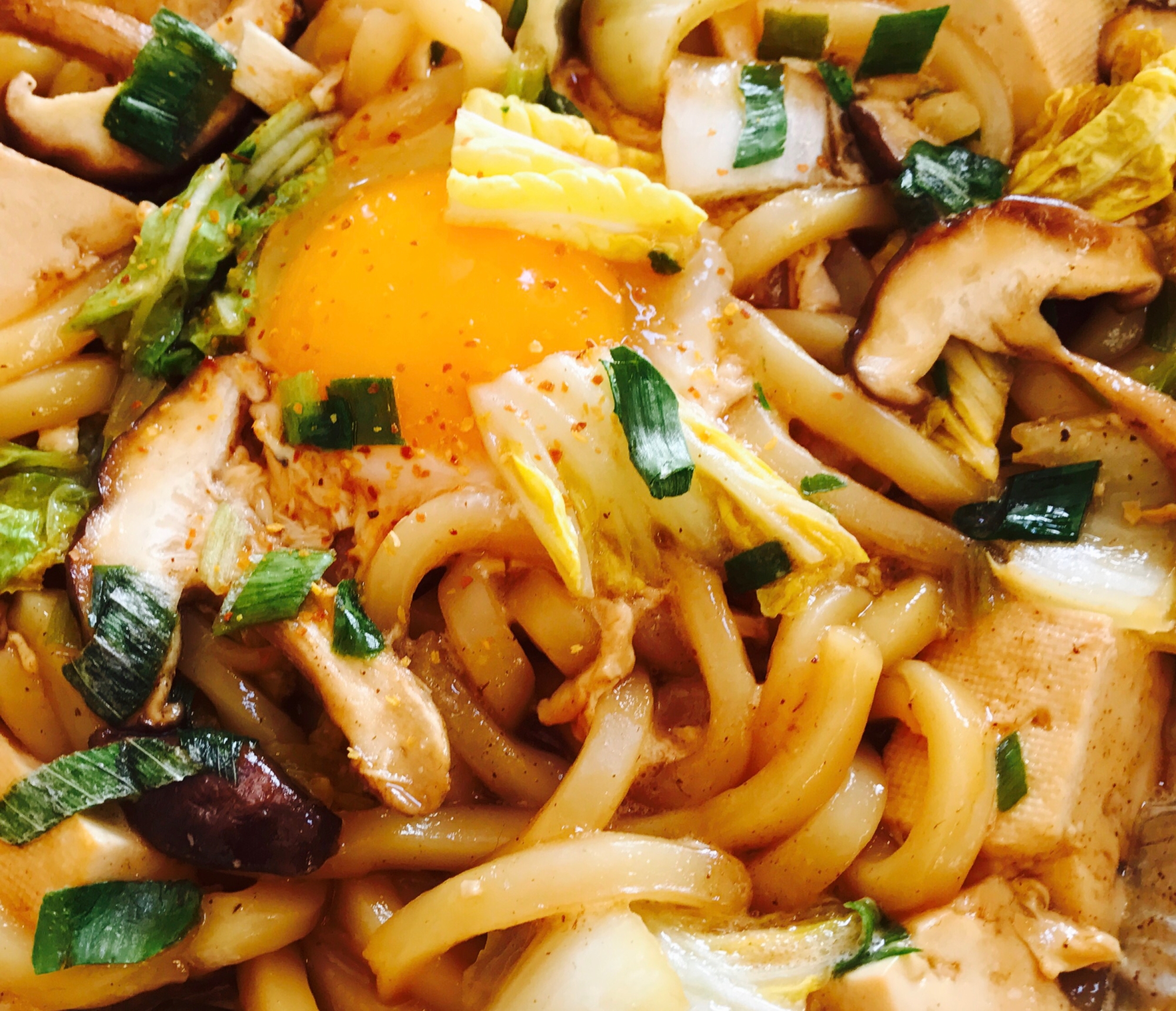 すき焼きのたれで すき焼き風煮込みうどん レシピ 作り方 By たかまさ 楽天レシピ すき焼きのたれで すき焼き風煮込みうどん レシピ 作り方 By たかまさ 楽天レシピ