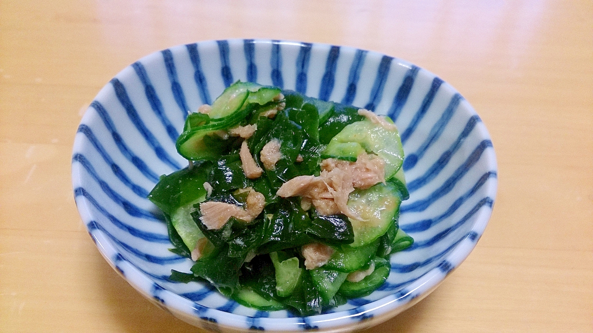 きゅうりとわかめとツナの小鉢 レシピ 作り方 By ぼーずの母ちゃん 楽天レシピ