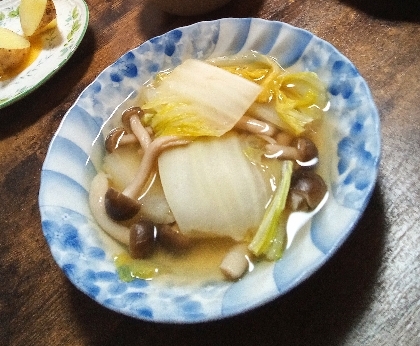 白菜としめじの煮びたし