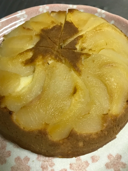 炊飯器で、梨ケーキ