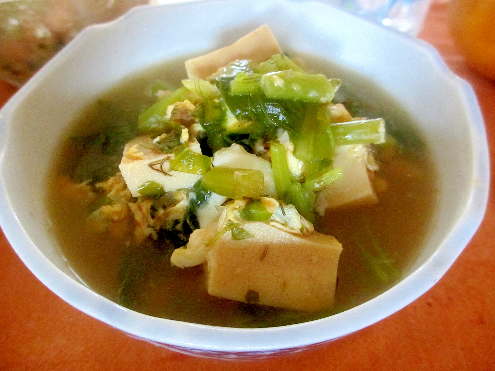 かぶの葉と高野豆腐の和風卵スープ