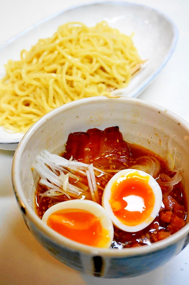 濃厚な自家製スープ！つけ麺