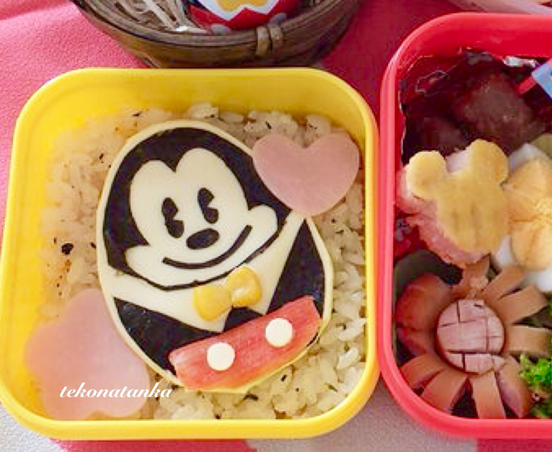 イースターエッグのミッキーのキャラ弁 レシピ 作り方 By Tekonani 楽天レシピ