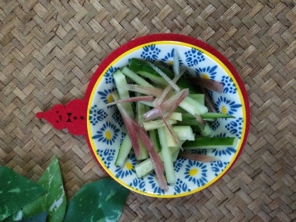 胡瓜と香味野菜のポン酢和え