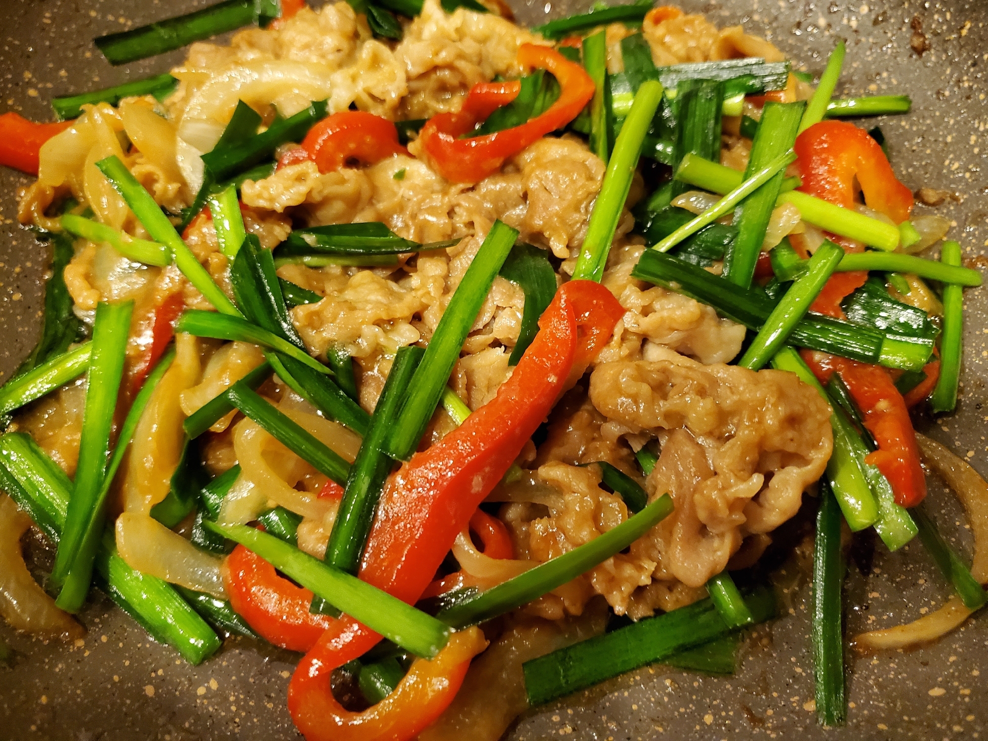 ご飯が進む☆プルコギ風豚肉と野菜炒めモノ