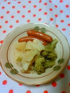 余り野菜はブロッコリーを入れてみました。美味しいレシピをありがとうございました(^^)v