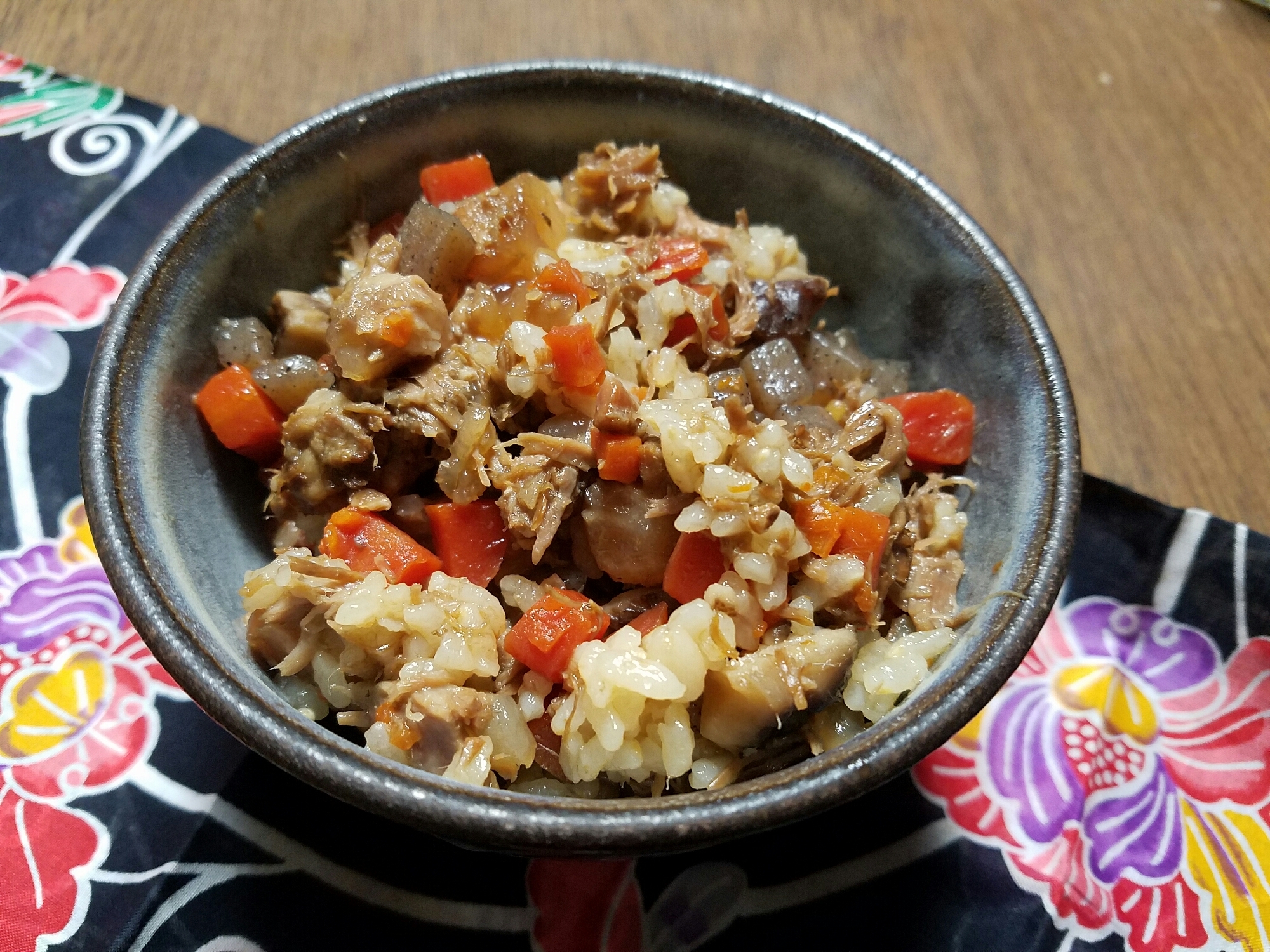 沖縄 ソーキ煮でクファジューシー 炊き込みご飯 レシピ 作り方 By あん子53 楽天レシピ 沖縄 ソーキ煮でクファジューシー 炊き込みご飯 レシピ 作り方 By あん子53 楽天レシピ