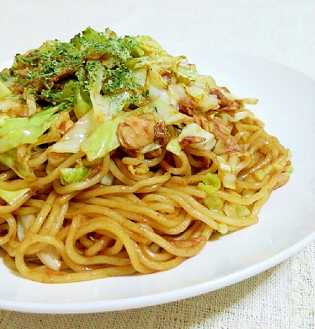 ツナキャベツソース焼きそば