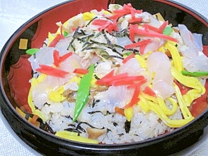 ひじき煮の使い道 混ぜ込んで バラ寿司 レシピ 作り方 By Startrek 楽天レシピ