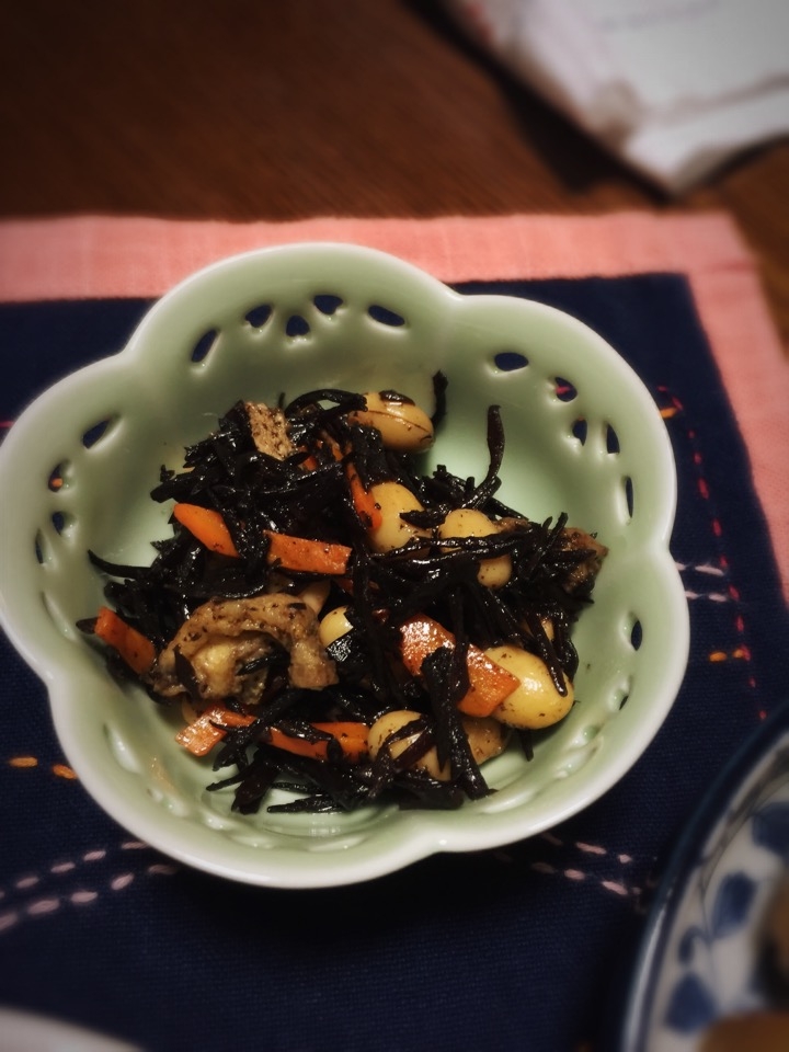 *ひじきの煮物*
