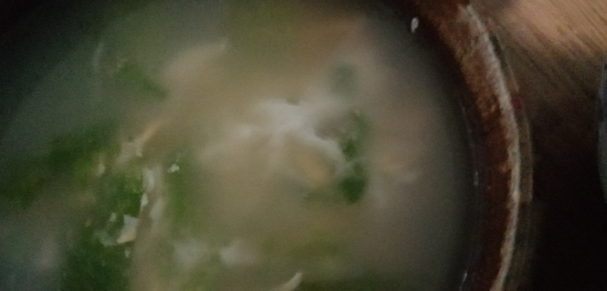 レタスとたまごの簡単スープ