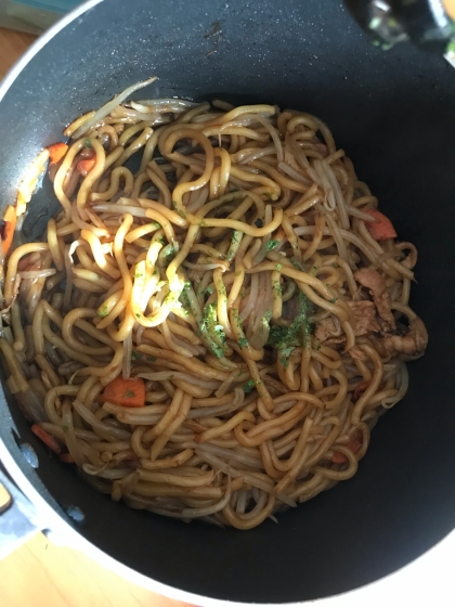 シンプル！濃いめのソース焼きそば⭐