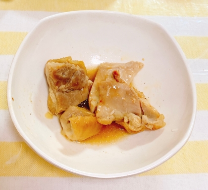 鶏手羽元の鰹だし煮