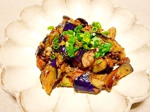 簡単 茄子とサバ味噌煮缶炒め レシピ 作り方 By ブルーボリジ 楽天レシピ