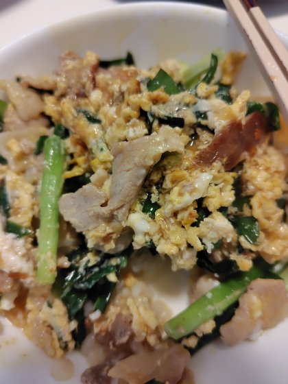 【15分で簡単！】あんかけ豚にら玉丼