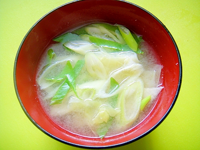 キャベツと長ネギの味噌汁 レシピ 作り方 By Mint74 楽天レシピ