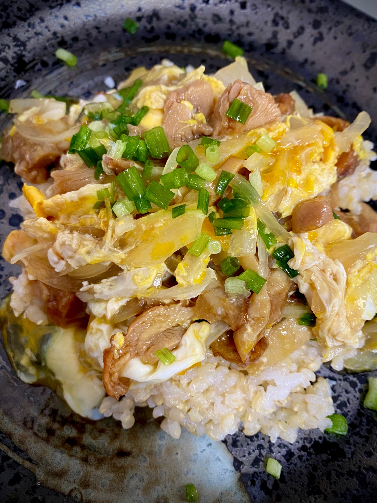 簡単 てりたまチキン親子丼 レシピ 作り方 By シェフ サクライケータ 楽天レシピ