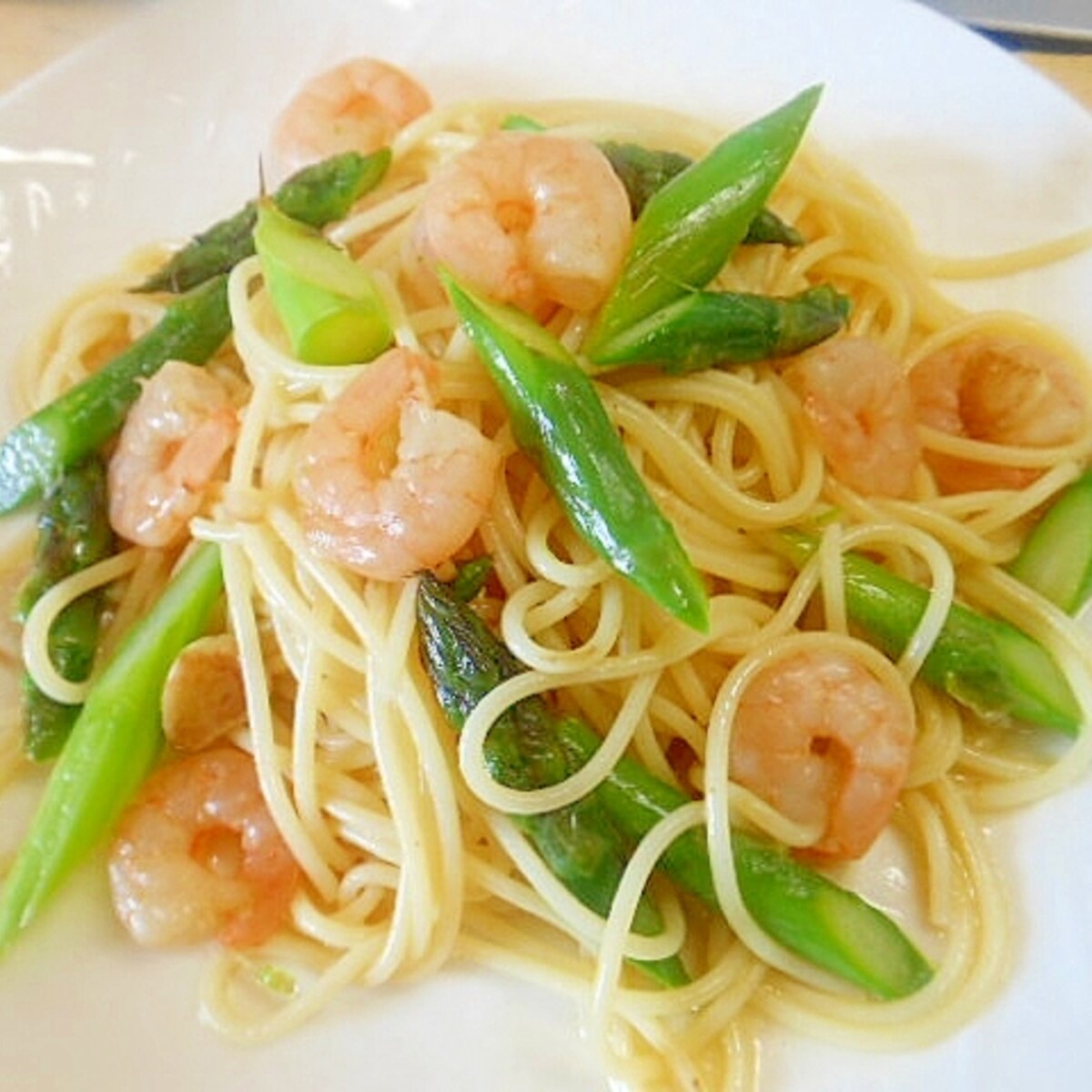 アスパラ むき海老コンソメ味パスタ レシピ 作り方 By アルプスの乙女 楽天レシピ アスパラ むき海老コンソメ味パスタ レシピ 作り方 By アルプスの乙女 楽天レシピ