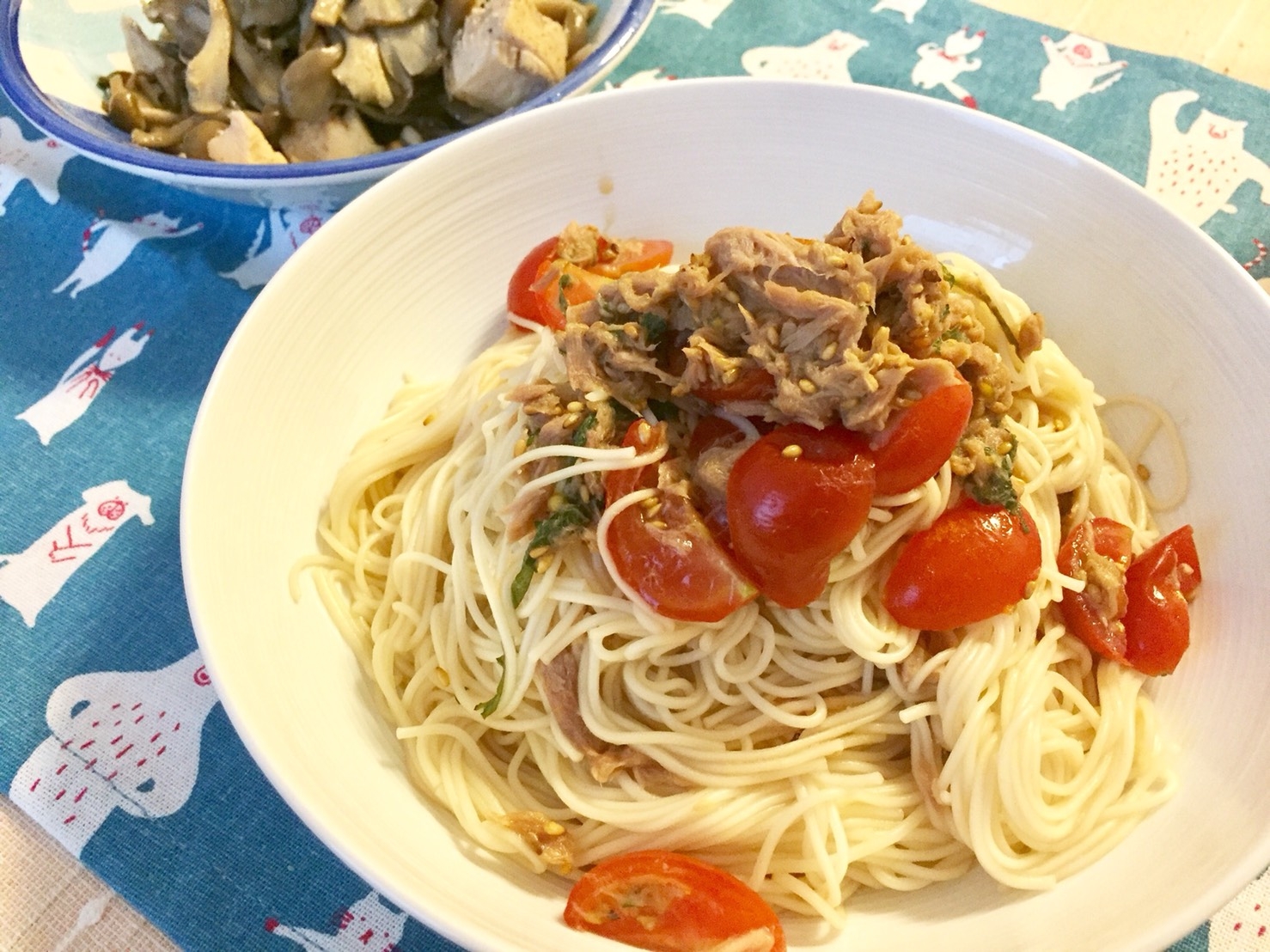 トマトとツナのそうめんパスタ