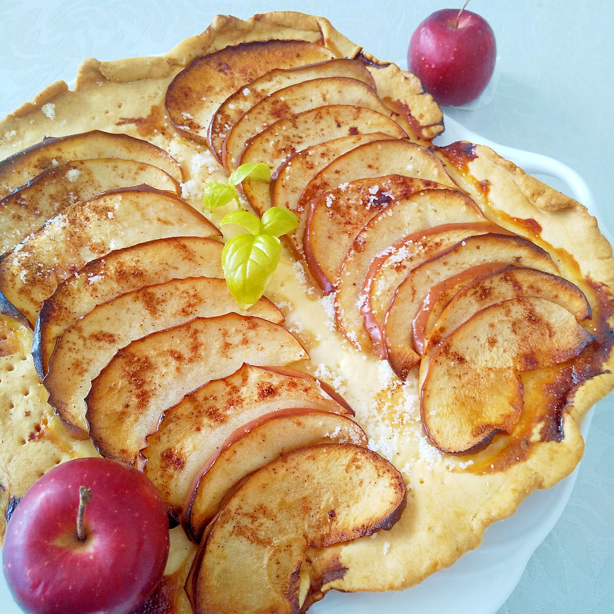簡単！りんごの薄いクッキータルト・パイ