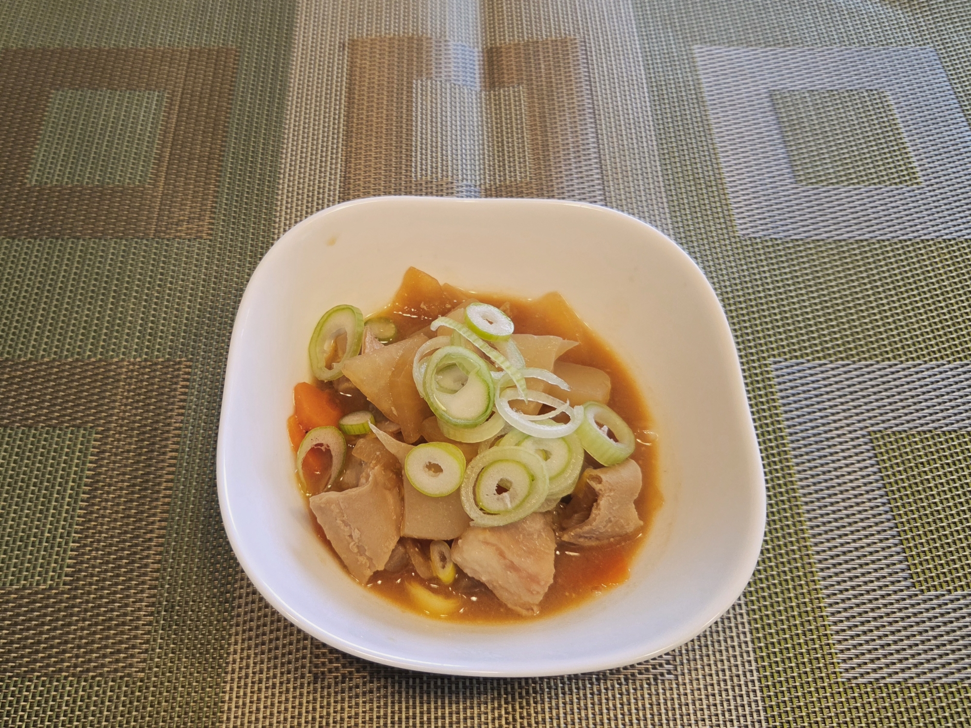 お家でも簡単！もつ煮込み