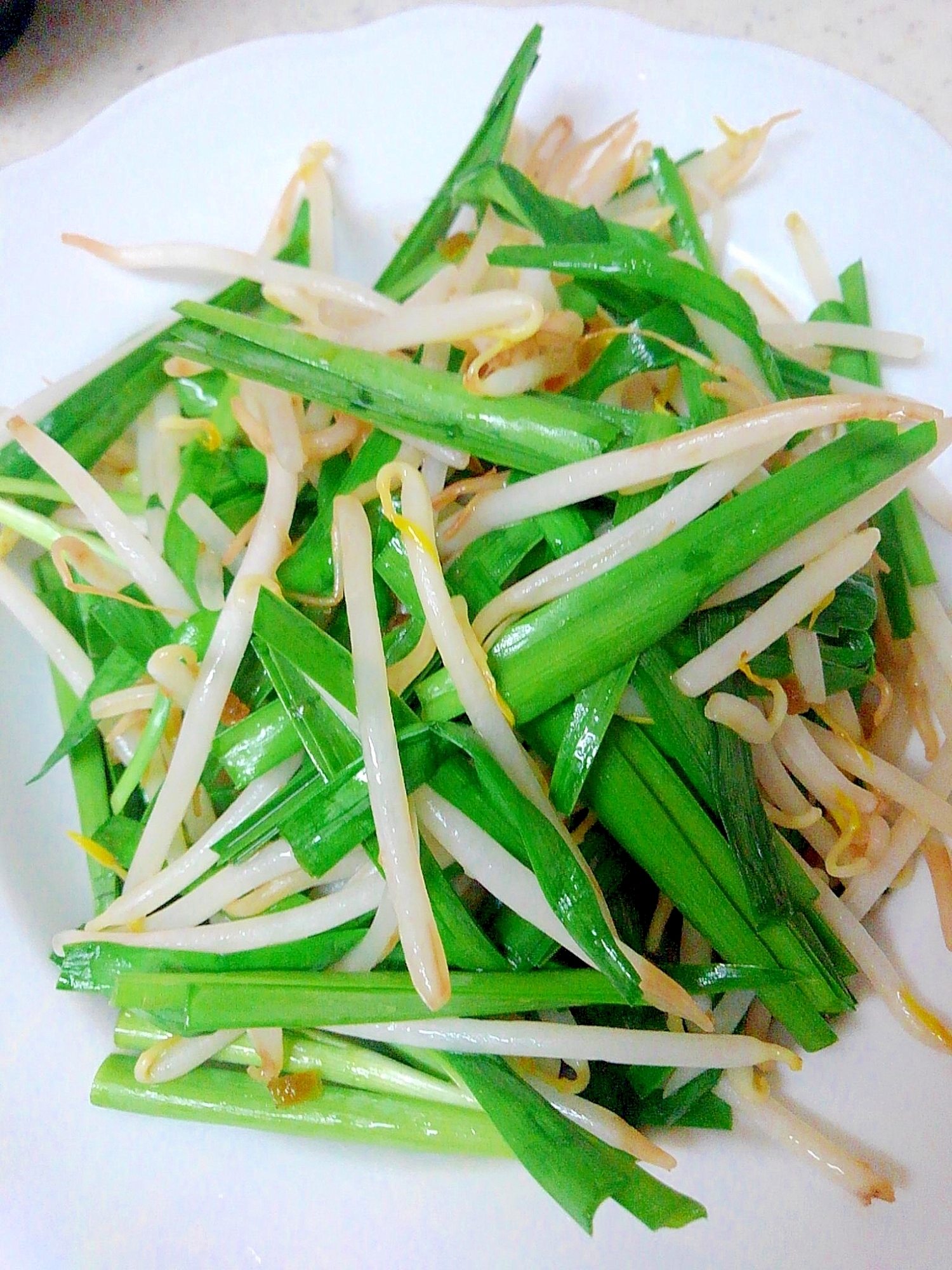 ポン酢で爽やか にら もやし炒め レシピ 作り方 By あいちゃんぺ 楽天レシピ ポン酢で爽やか にら もやし炒め レシピ 作り方 By あいちゃんぺ 楽天レシピ