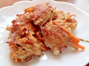 鶏ひき肉とごぼうのつくね揚げ