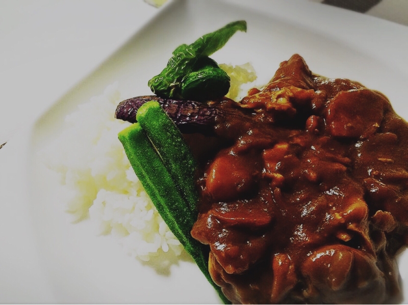 我が家流☆コラーゲンたっぷりチキンdeママカレー