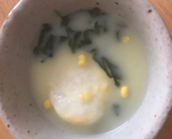 ほうれん草コーンスープ雑煮