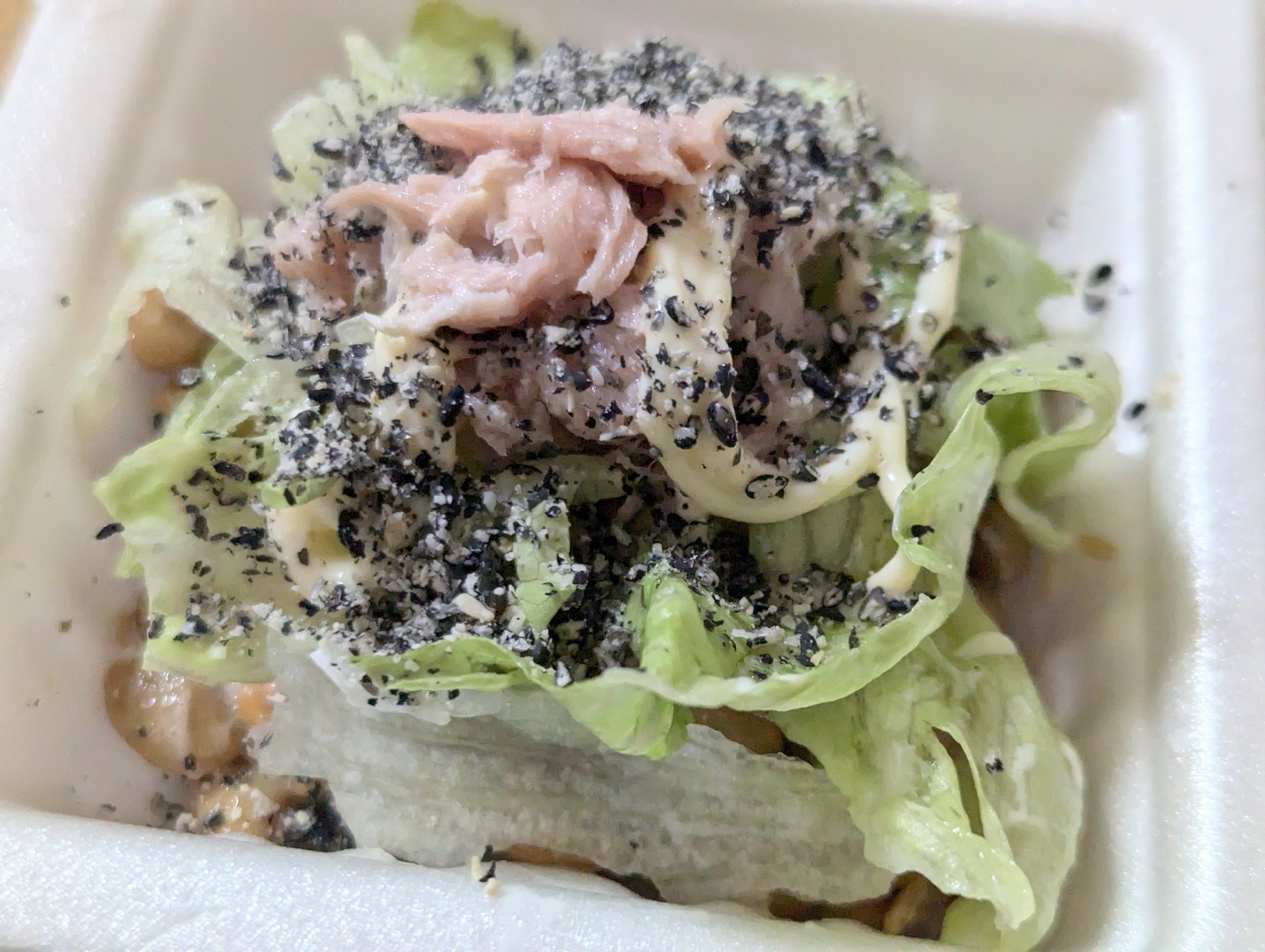 レタスとツナのすりごま納豆