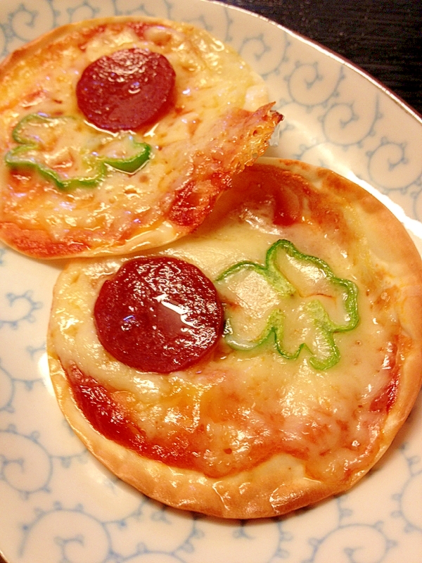 餃子の皮で★パリパリpizza