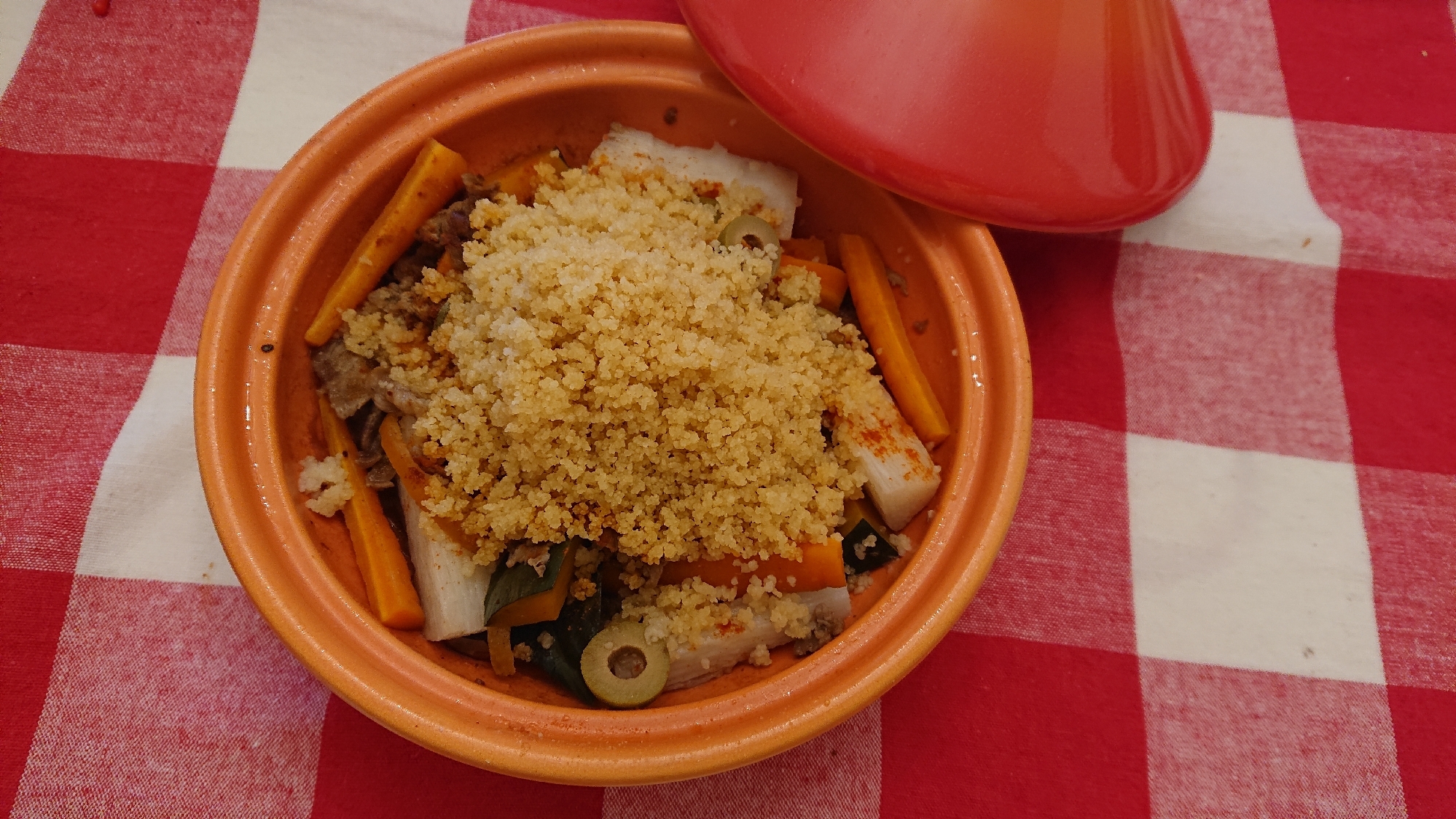 タジン鍋で作る チュニジア風クスクス