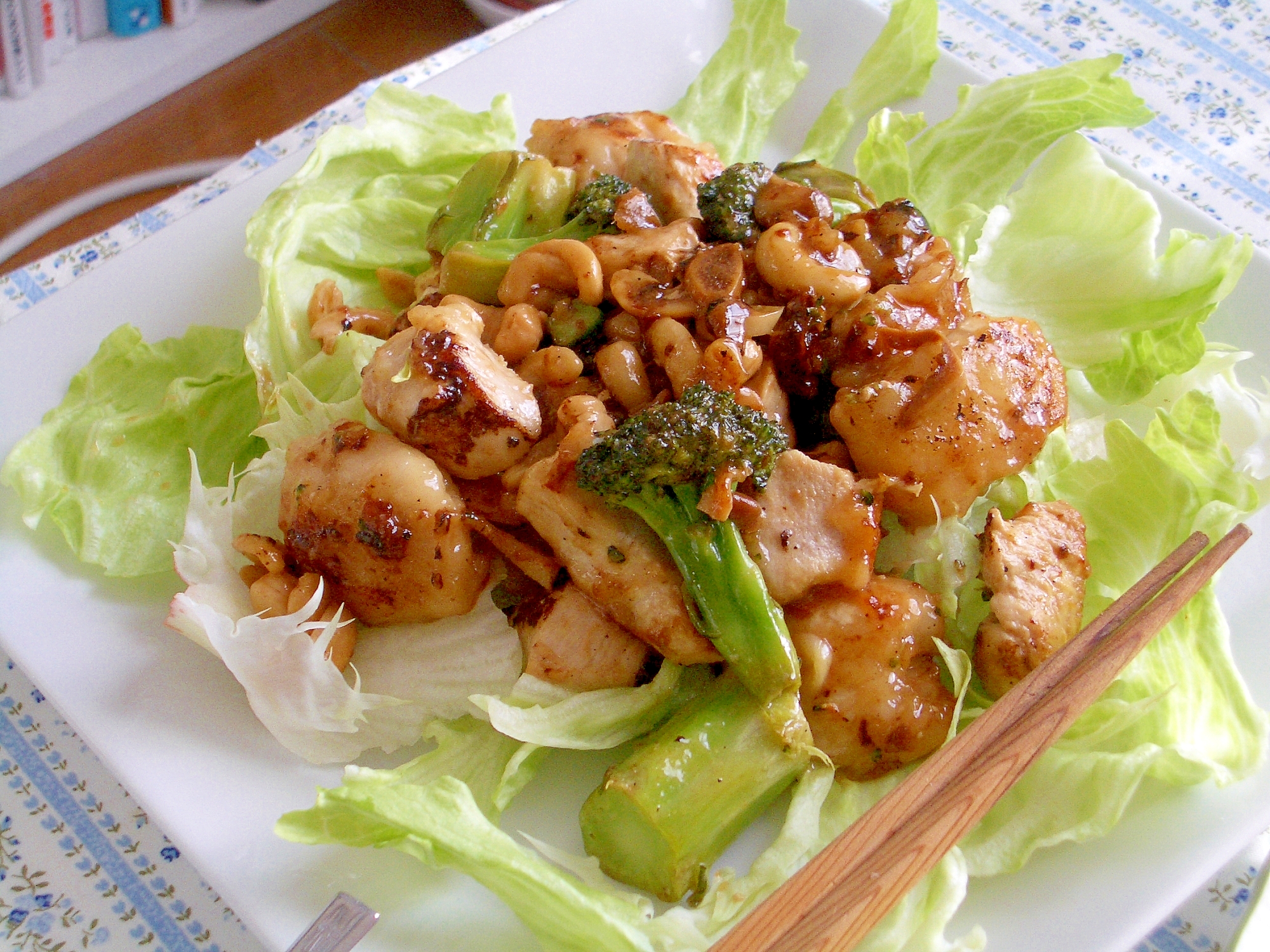 大豆と鶏肉のカシューナッツ炒め