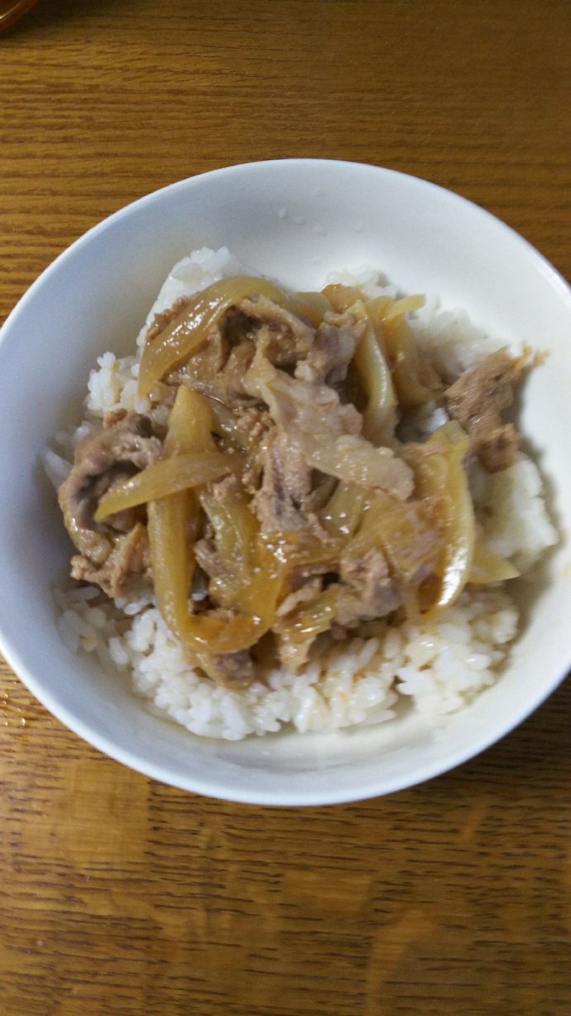 新玉ねぎで雑穀米の豚丼