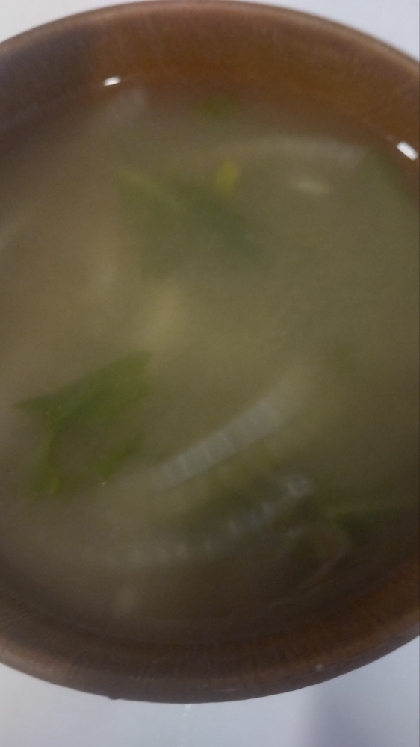玉ねぎと ほうれん草の おみそ汁