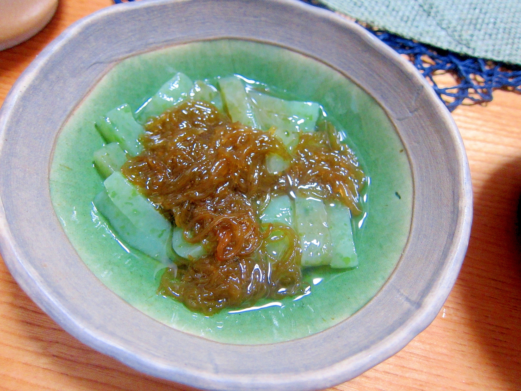 もずくと蒟蒻のポン酢サラダ