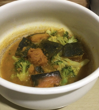 かぼちゃとほうれん草の味噌汁