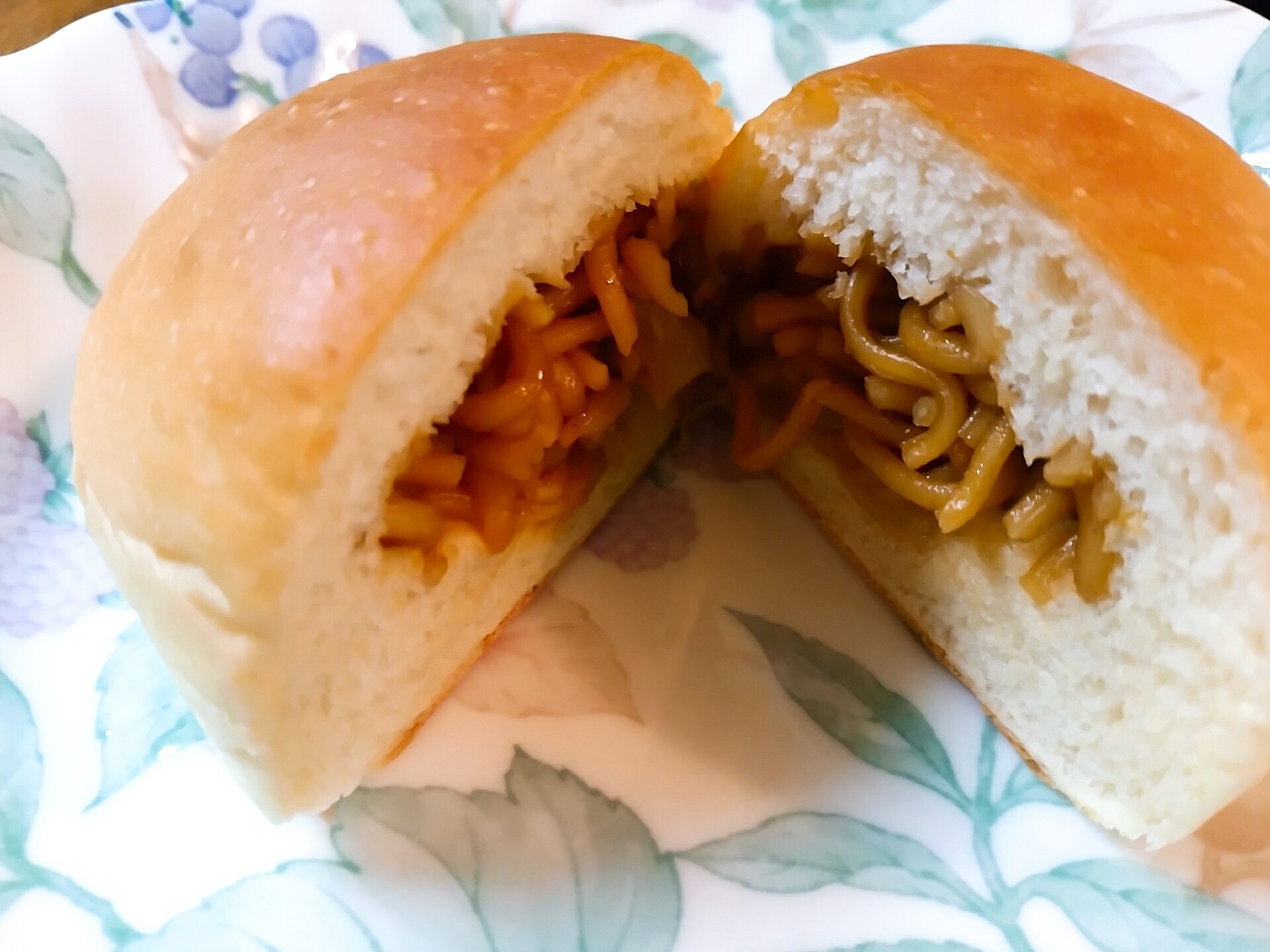 焼きそばパン 焼きそばパン【要冷蔵】Yakisoba Pan – Iroha india