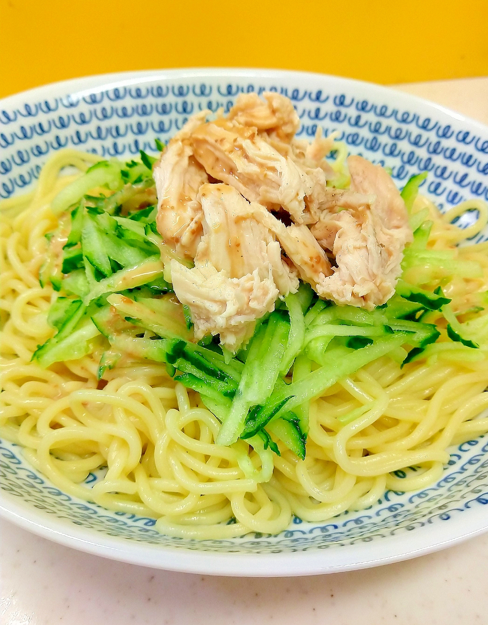 電子レンジdeバンバンジーときゅうりの冷やし中華♪