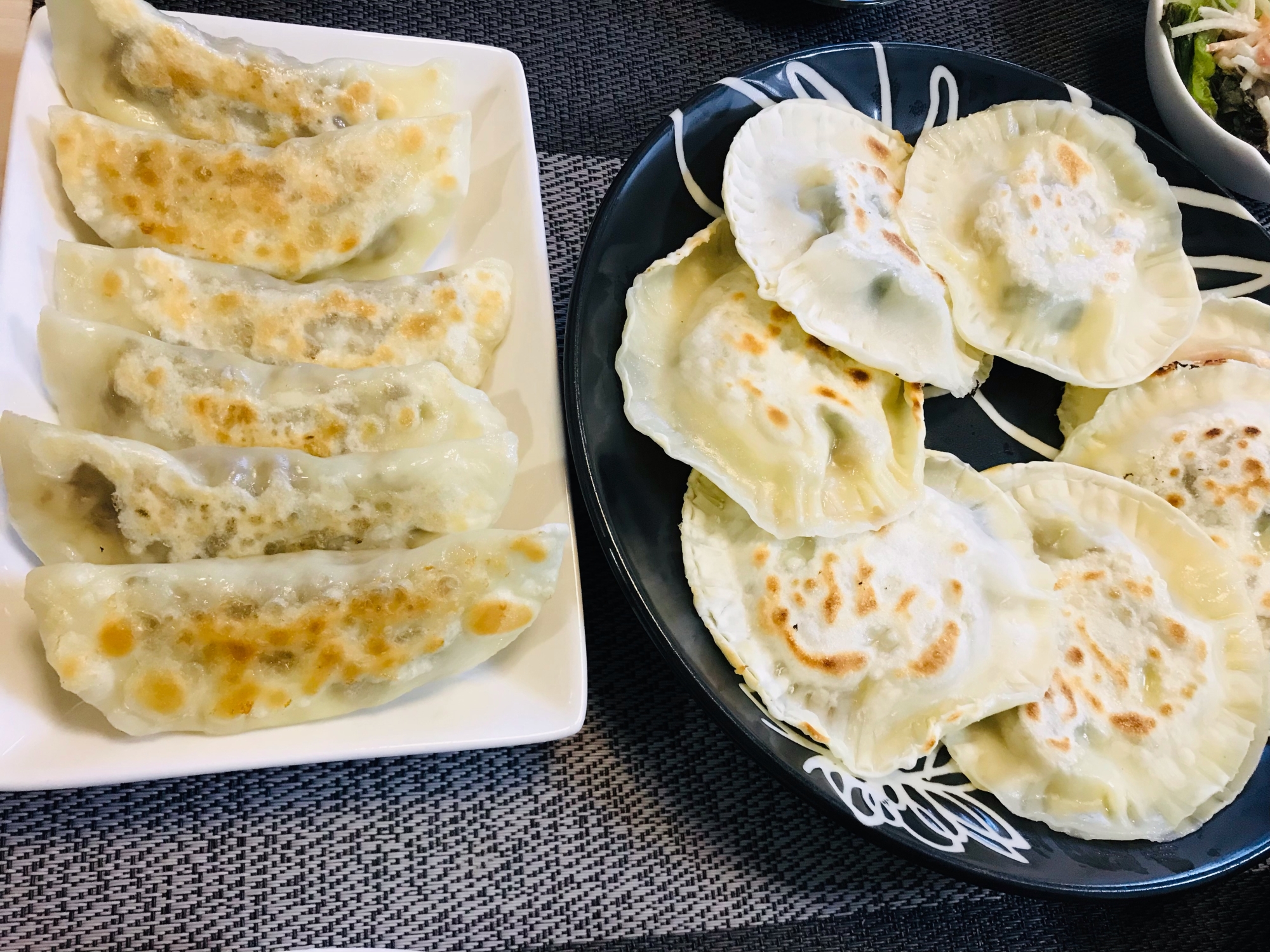 缶詰のサバ缶で作る♬カレーマヨチーズ餃子