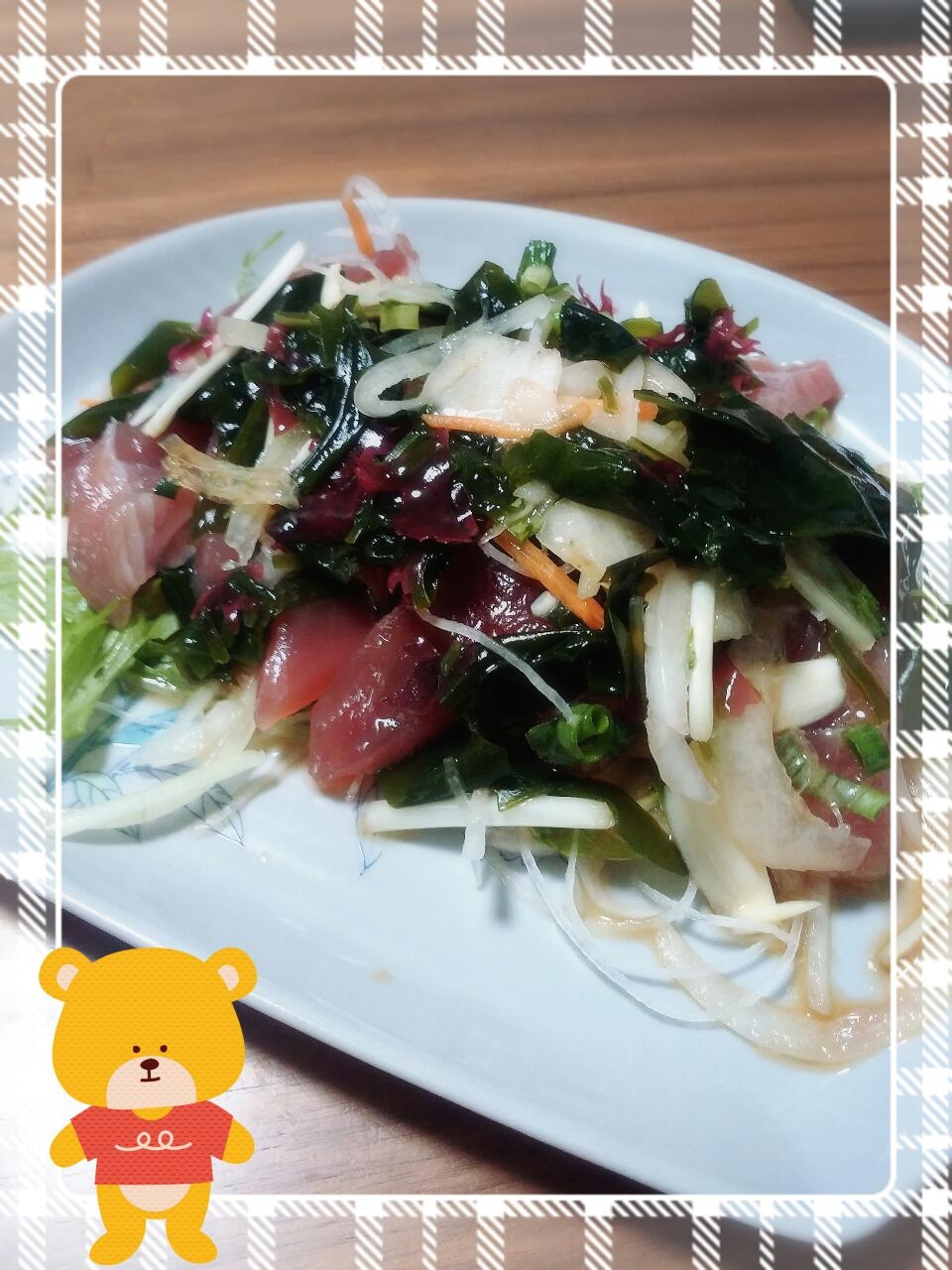 鰹で作る海鮮サラダ(*´ω`)っ