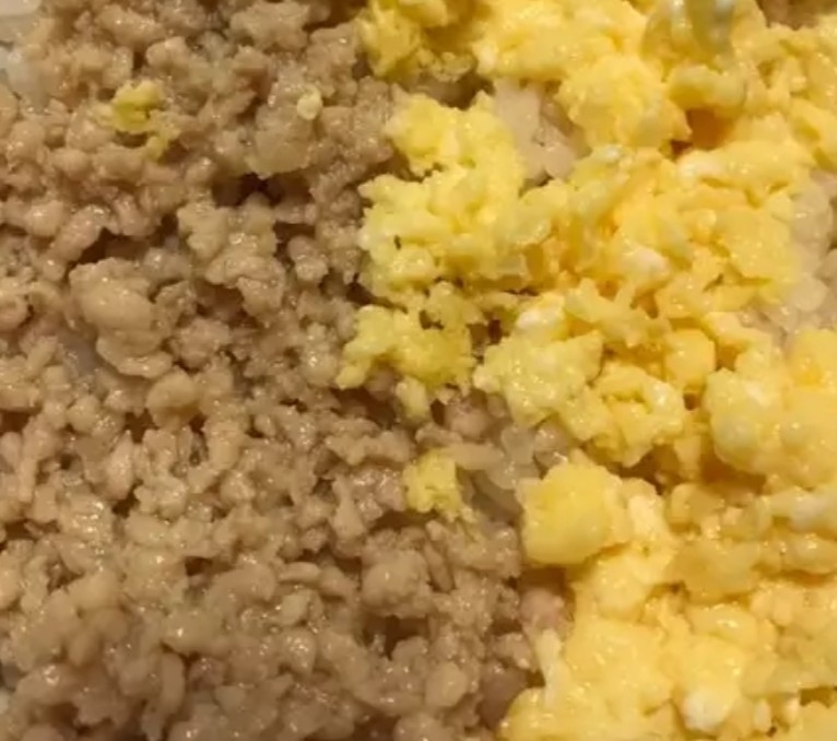 二色丼 レシピ 作り方 By やみー 楽天レシピ