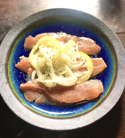 シンプルが一番ですね☆
さっぱり味で美味しかったです♪