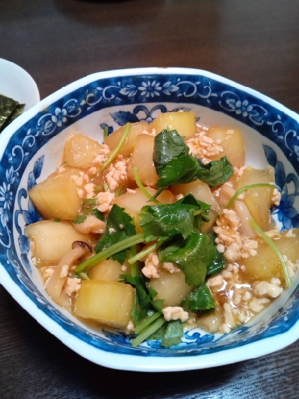 油の半量を胡麻油に、味のアクセントにあんにおろし生姜をプラスしてみました。シンプルなレシピだけに、アレンジも色々試せそうでとても参考になりました。ご馳走さまです