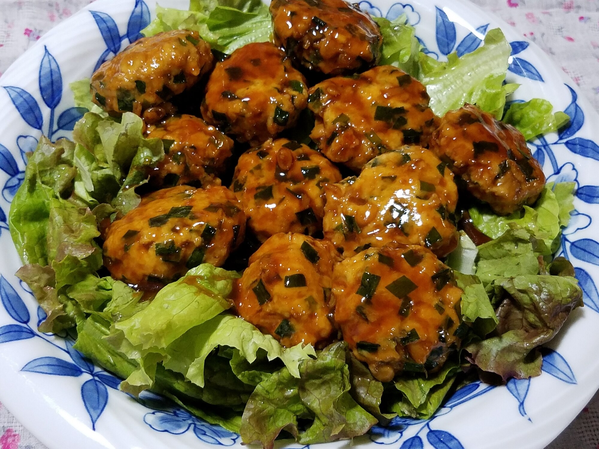 ニラ・エノキ入りの、みそダレ鶏つくね レシピ・作り方 by miccyo