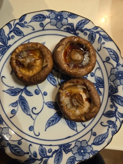 簡単☆粉チーズの椎茸焼き