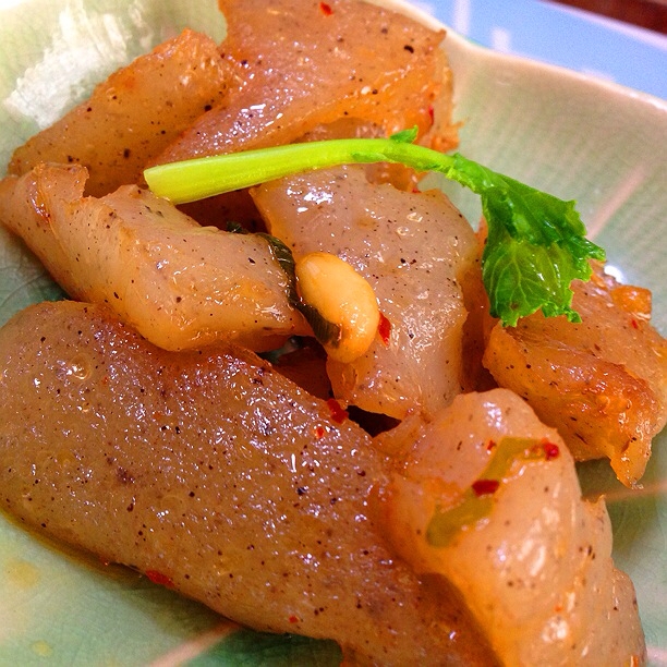 食べるラー油で作る旨辛こんにゃく炒め