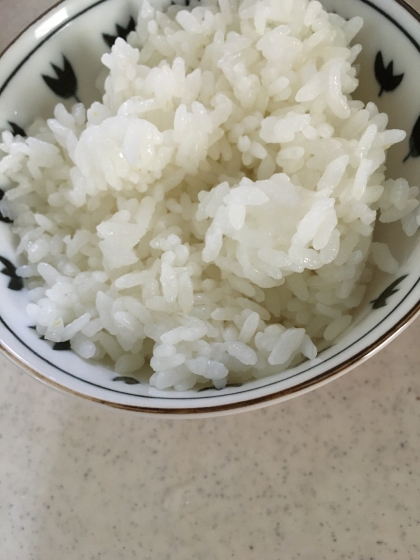 安いお米でもツヤだしご飯
