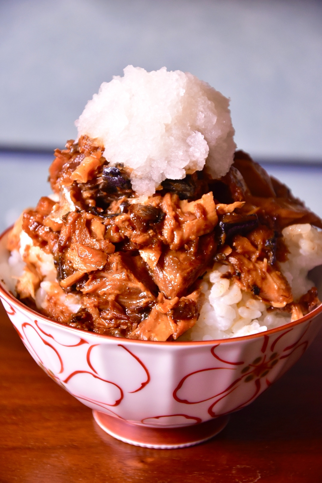 サバ缶のしぐれ煮丼