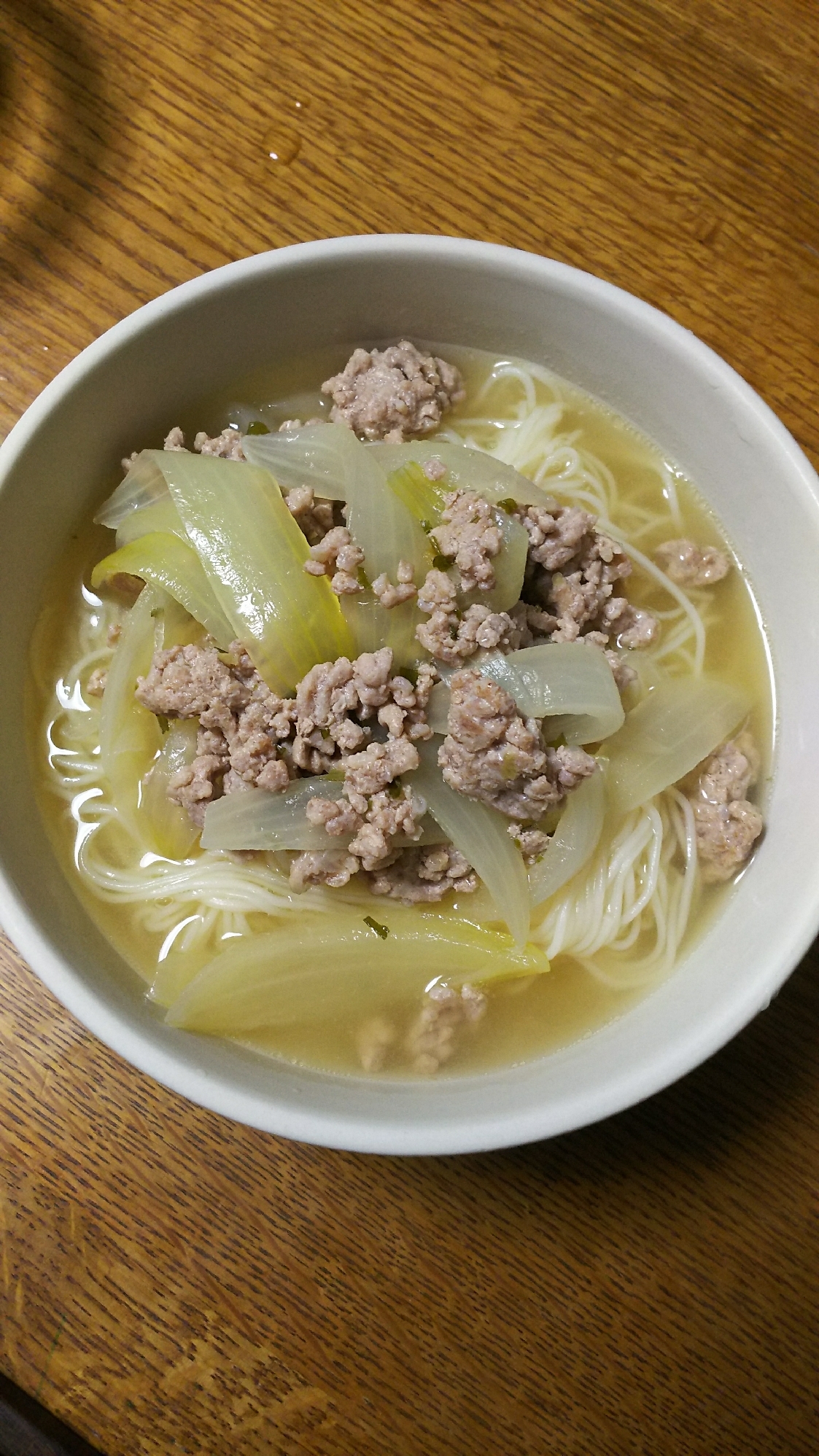 玉ねぎと豚ミンチのにゅうめん